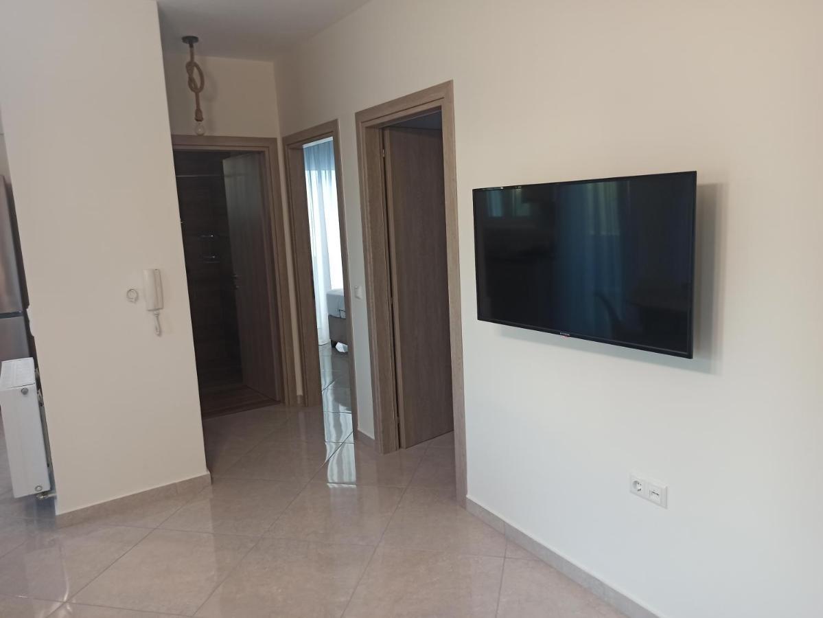 Cyclops Luxury Apartments Igumenica Exteriér fotografie